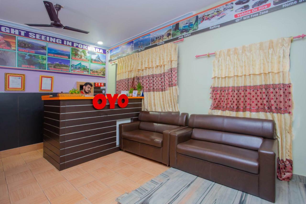Oyo 575 Api Suites Pokhara Exterior photo